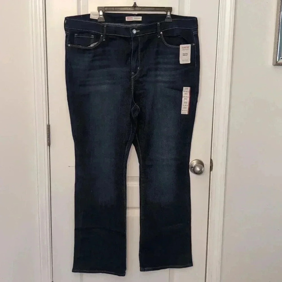 Signature Levi's Strauss Women's mid-rise Bootcut Jeans - Picture 6 of 7